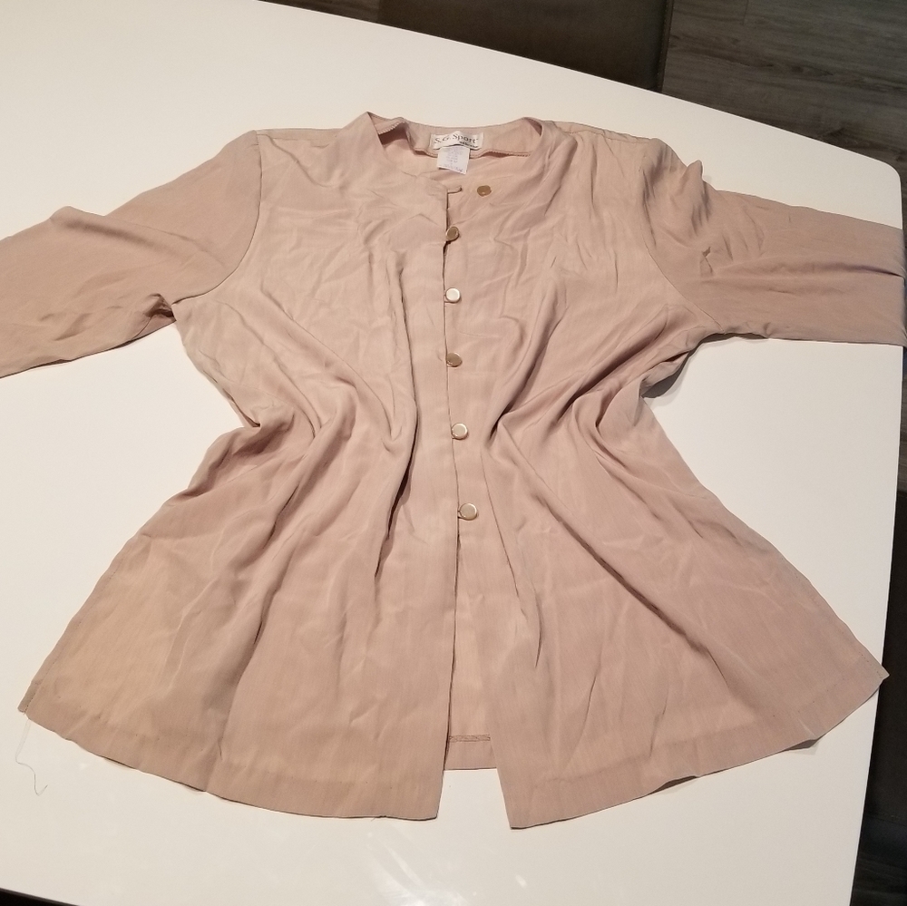 Lightweight Springtime Beige Blouse 1X